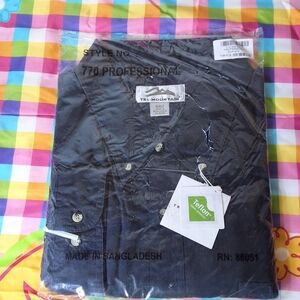 NWT TRI-MOUNTAIN PROFESSIONAL LONG SLEEVE SHIRT
